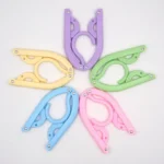 Portable Plastic Clothes Hanger